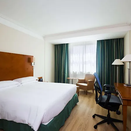 Hilton Rome Airport Hotel