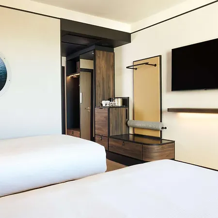 Hilton Rome Airport 4*