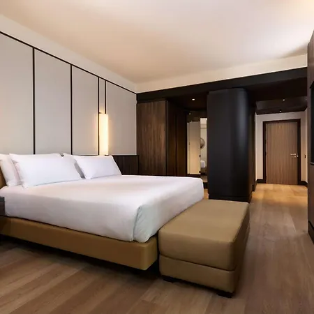 Hilton Rome Airport 4*