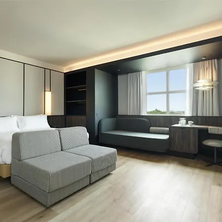Hotel Hilton Rome Airport 4*