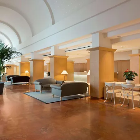 Hotel Hilton Rome Airport 4*